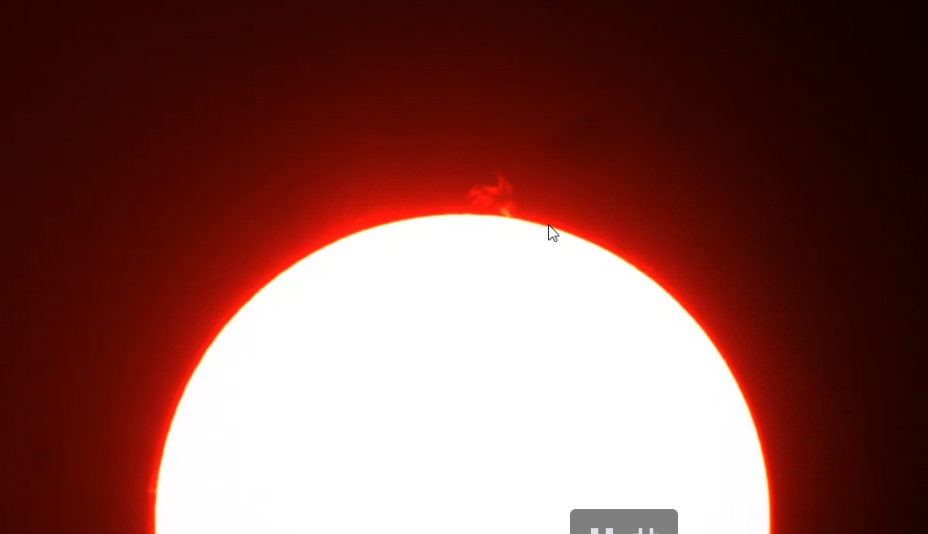 UniverseAlive: Sun H-Alpha Online Observation